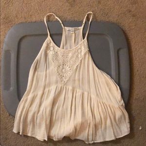 Cream tank with design
